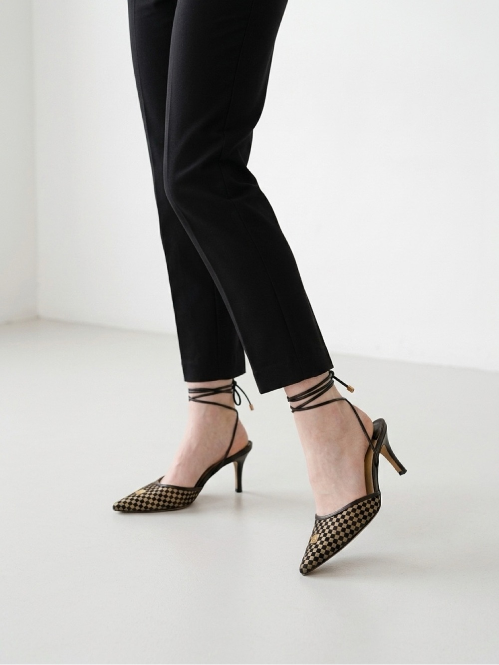 Louis Vuitton Mesh Damier Kitten Heel Lace Up Pumps Black Sheer 6.5 - Picture 3 of 14